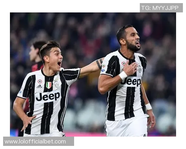 国王杯激战尤文图斯与曼联互交白卷补时进球引发全场狂欢